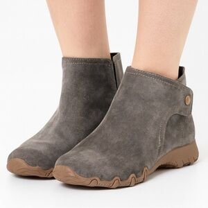 Skechers Bikers Good Mood Lite Relaxed Fit Suede Ankle Booties Women’s Size 6